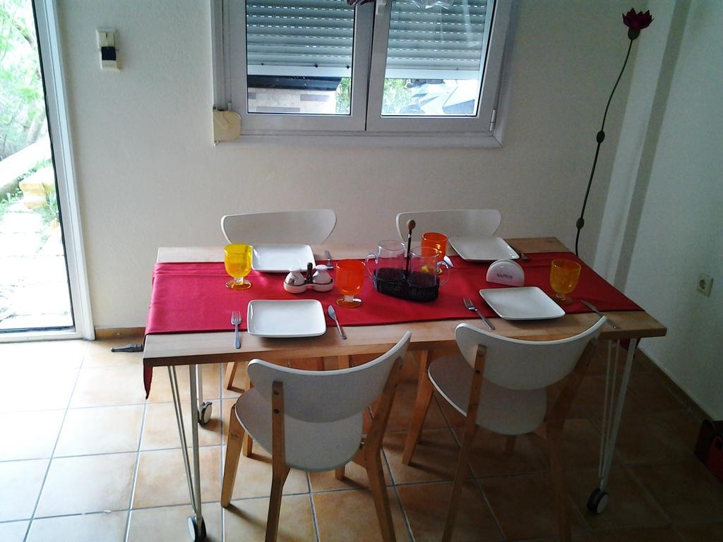 Point Twins Apartments Vrontádos Room photo
